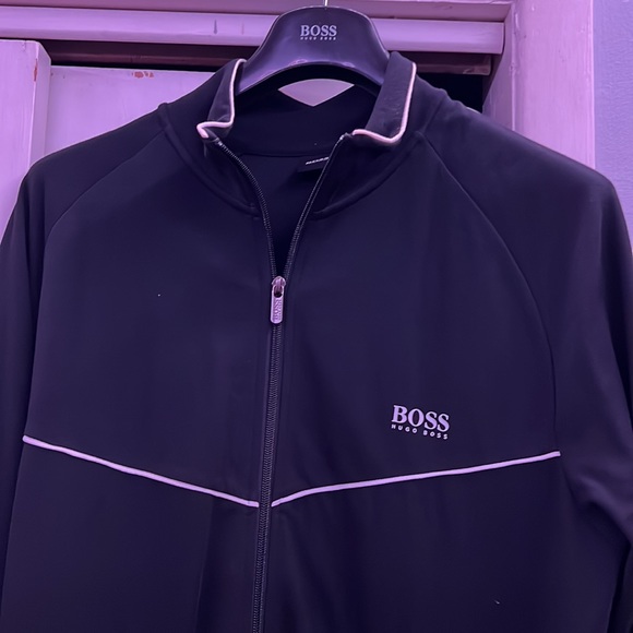 Hugo Boss Black and White Piping Zip Up XXL - Picture 2 of 6
